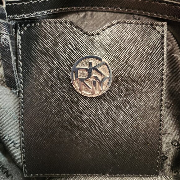 DKNY Striped Tote Red Blue Donna Karan New York Purse Bag Vinyl - Picture 9 of 14